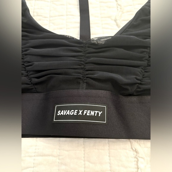 NEW SAVAGE X FENTY - Ruched Black Sports Bra with Adjustable Straps - Picture 11 of 12